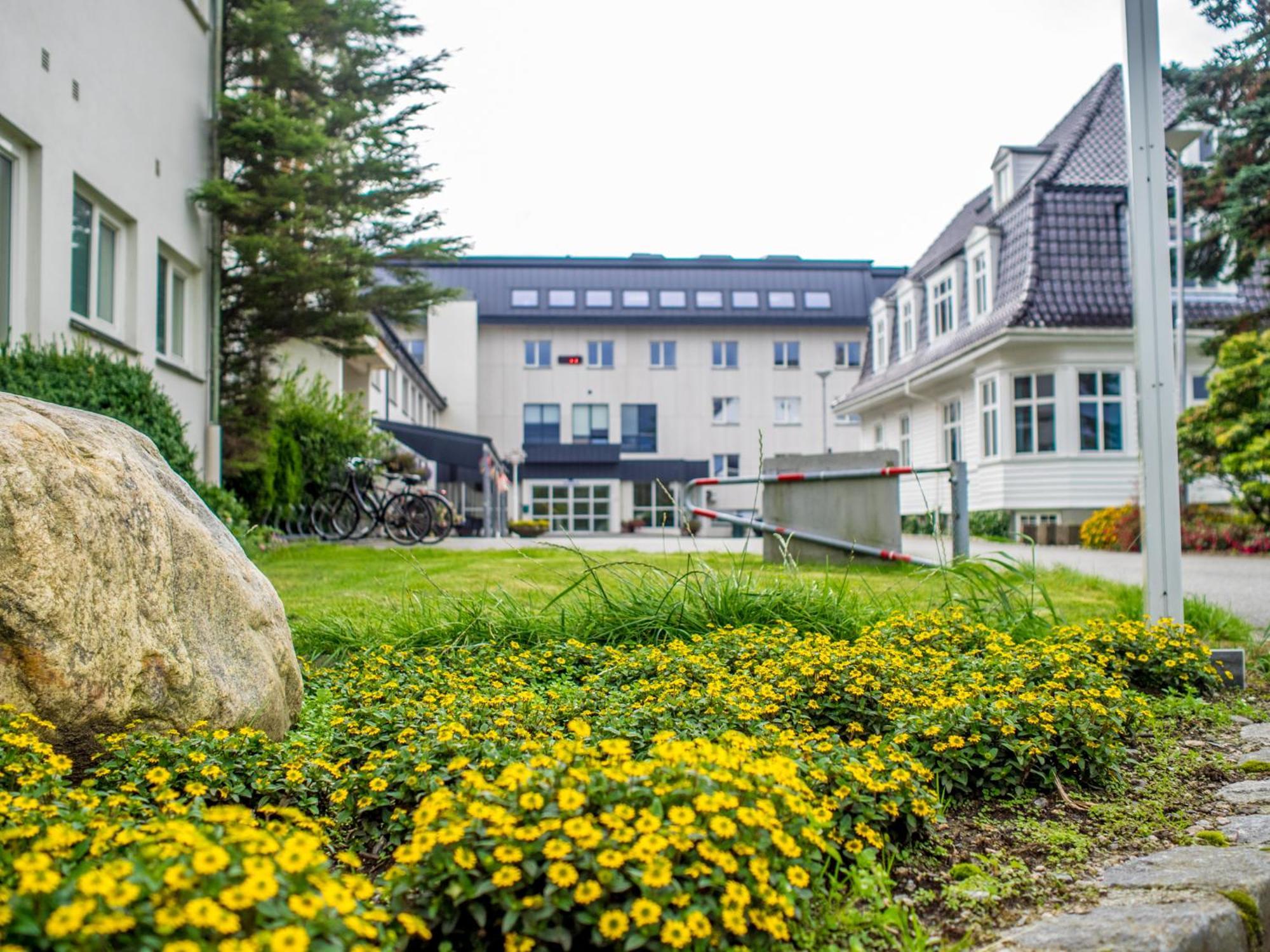 Solborg Folkehogskole Hostel Stavanger Exterior photo